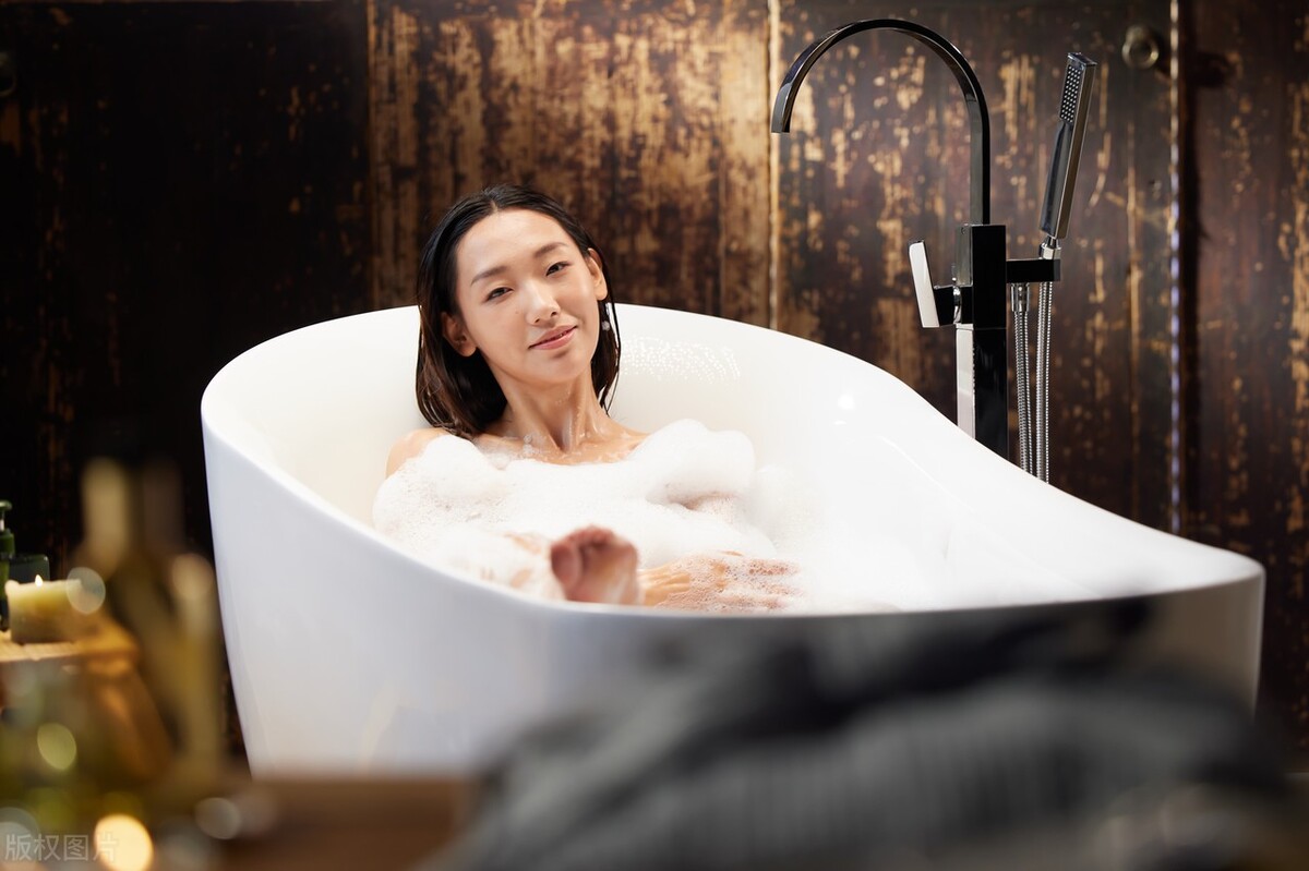 女性便后可以用普通卫生纸擦吗,女性可以用卫生纸擦吗