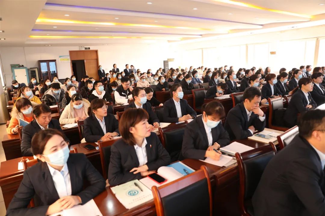 最新护理操作静脉输液视频,外周静脉输液护理创新案例分析