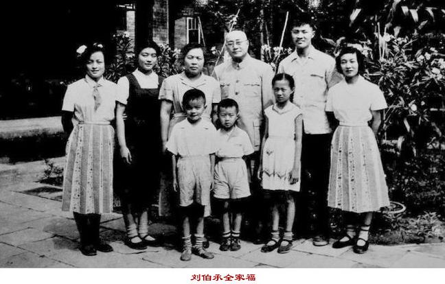 百科探秘十大元帅,世界十大元帅的后人还有健在的吗