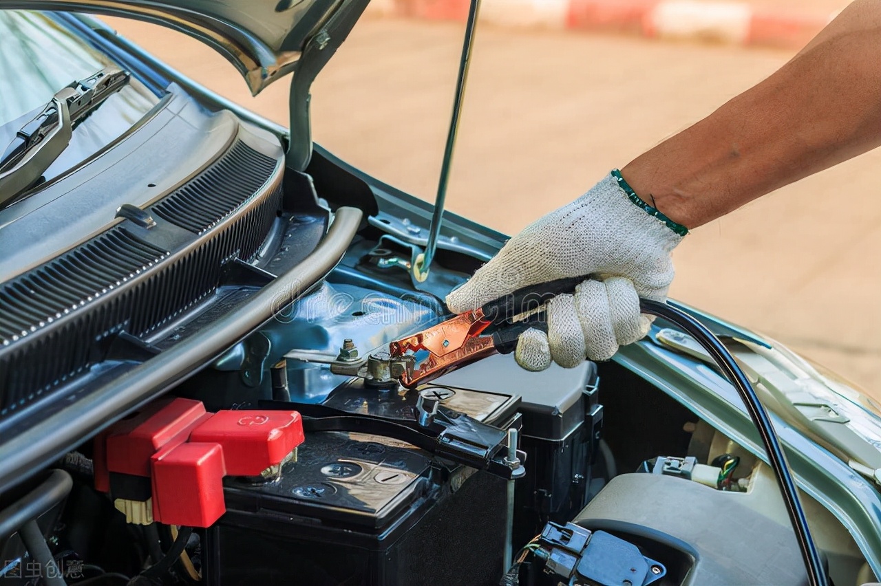 汽车蓄电池规模最大的企业,车用蓄电池的两个发展方向