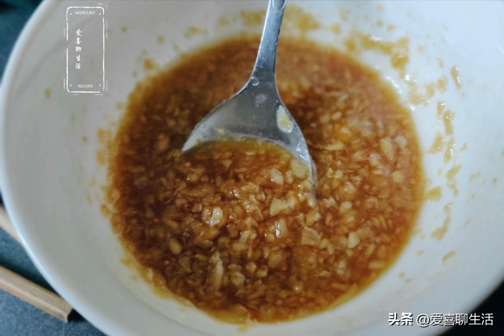 它是“深海牛奶”，蒸一蒸10分钟上桌，男人的加油站女人的美容院