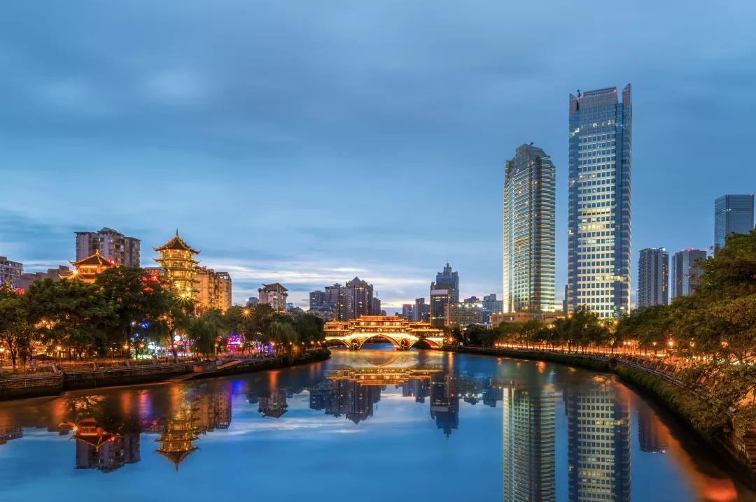 成都住哪里便宜又方便攻略,成都待半个月怎么住最划算