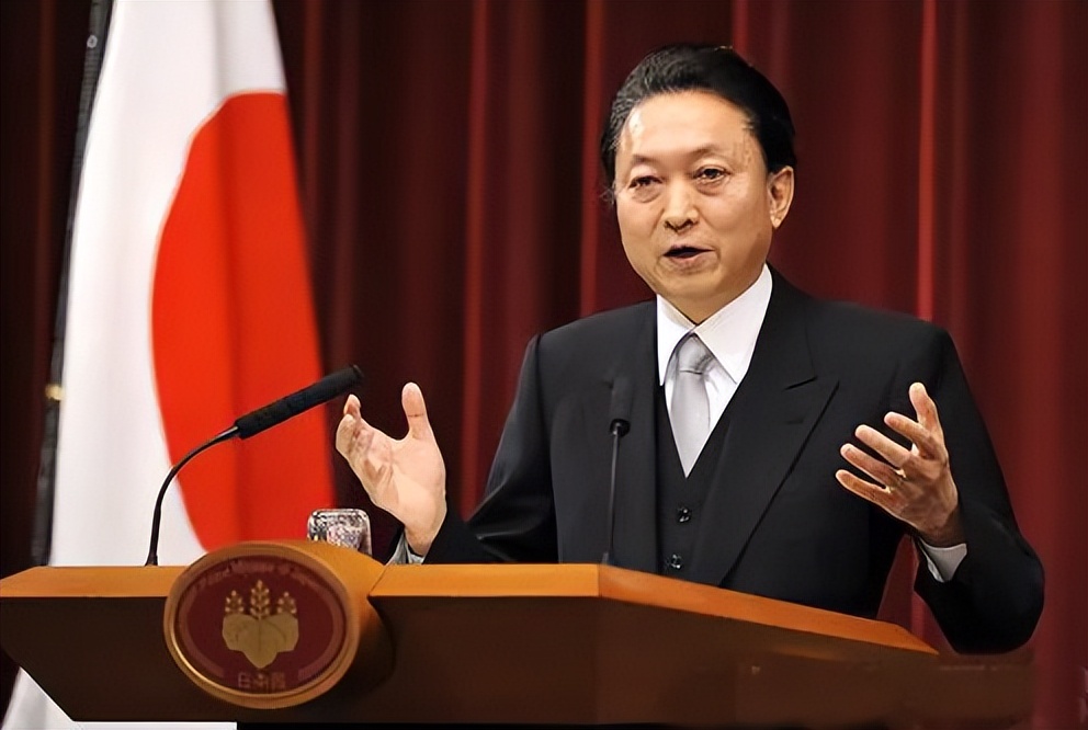 鸠山由纪夫与安倍政治路线,日本首相鸠山由纪夫的现状