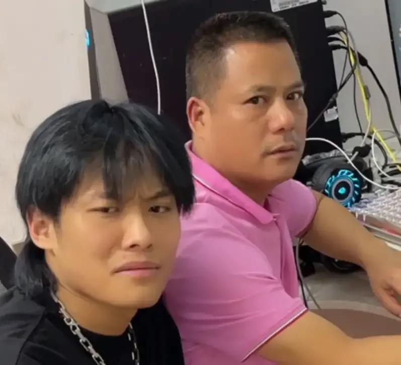 合肥小杨哥爸爸事件视频,小杨哥他爸事件视频