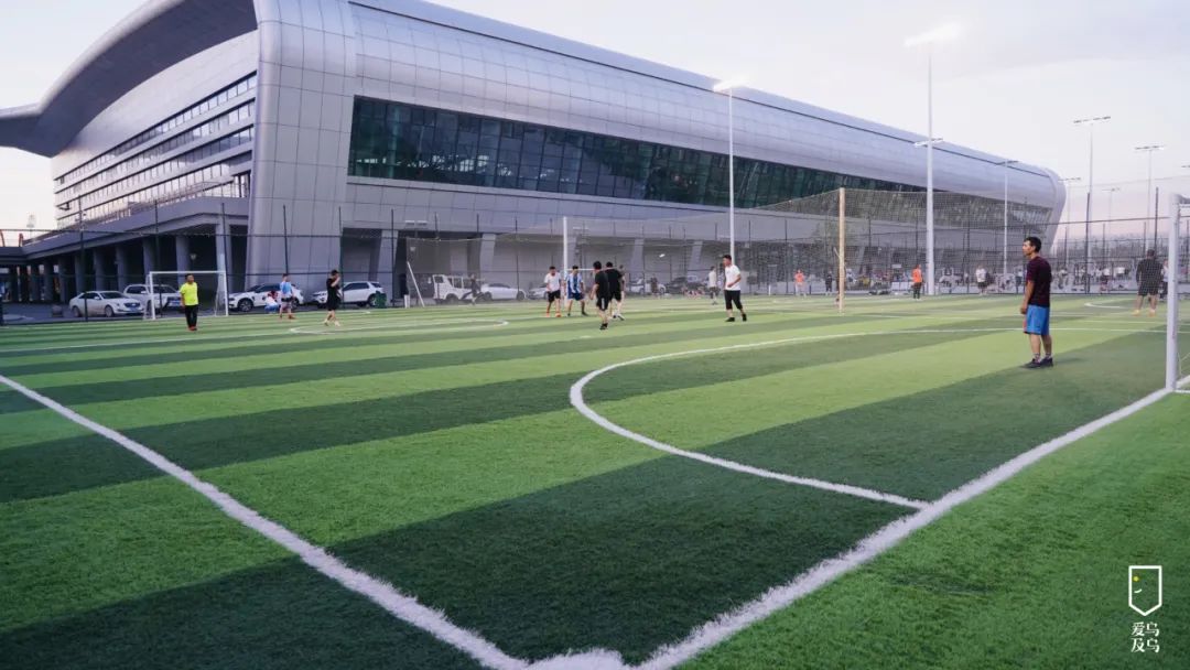 奥体中心游玩攻略晚上免费,奥体中心乌鲁木齐攻略