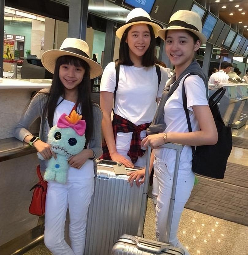 李冰冰姐妹花在娱乐圈打拼靠什么,十对明星姐妹