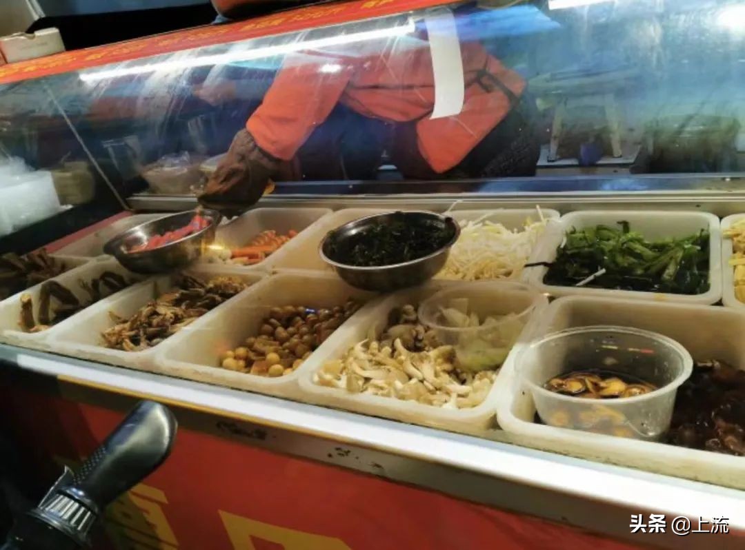 吃曹氏鸭脖特辣,曹氏鸭脖肛肠