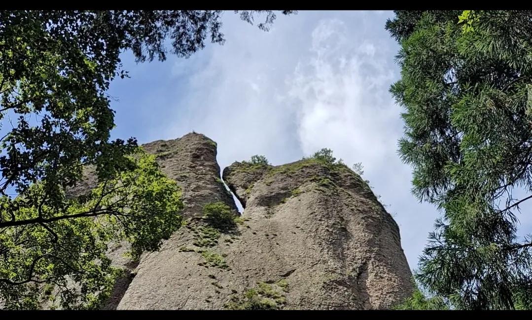 温州雁荡山一日游必去景点灵岩,温州雁荡山一日游