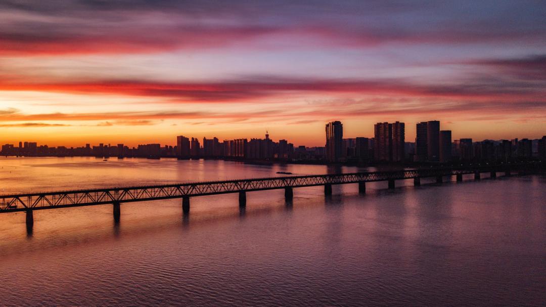西湖落日最佳观景地,杭州落日景点推荐图片欣赏