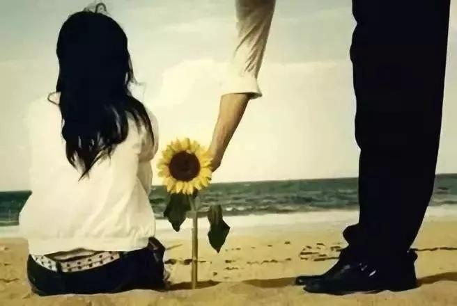 金婚银婚瓷婚年限是怎样区分的,结婚20年属于是金婚还是什么婚