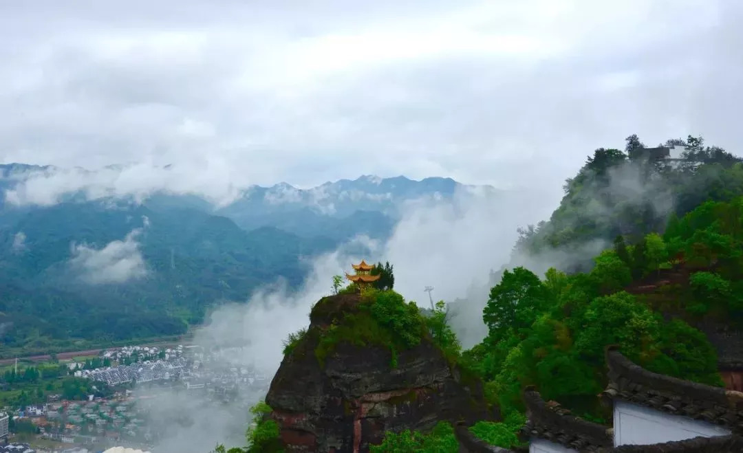 与龙虎山齐名的山,鹤鸣山和龙虎山谁是道源