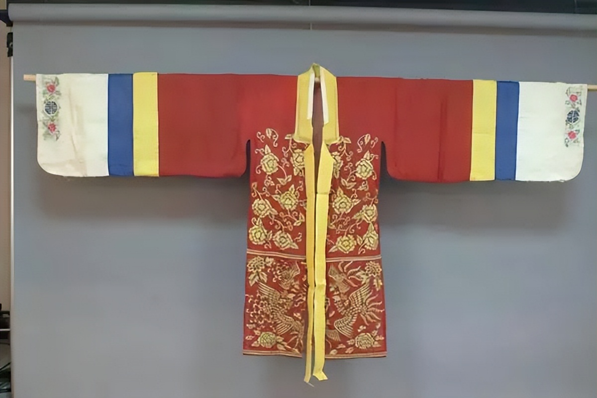 防弹少年团看中国汉服,韩流防弹少年团