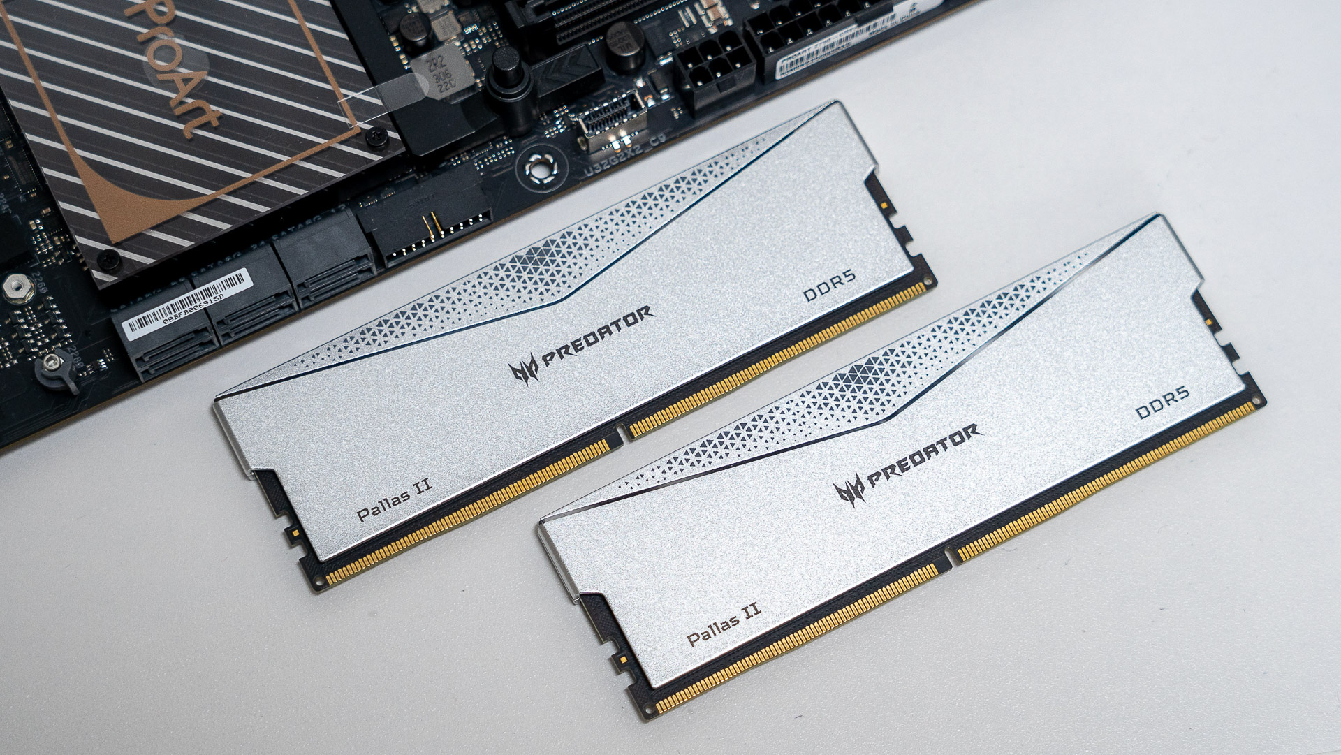 华硕proartz790支持ecc吗,华硕z790和pro