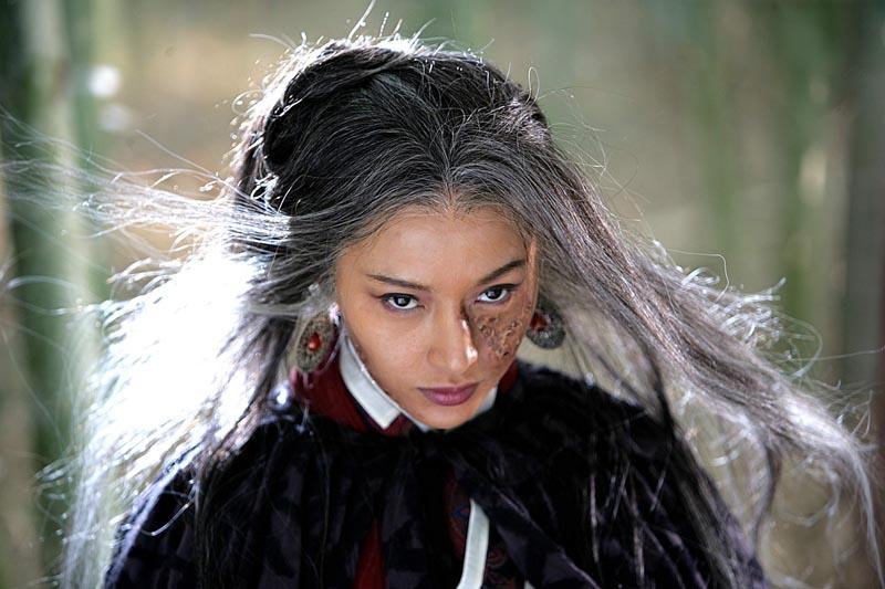 金庸取的最好听的名字,金庸取名100个字汇总