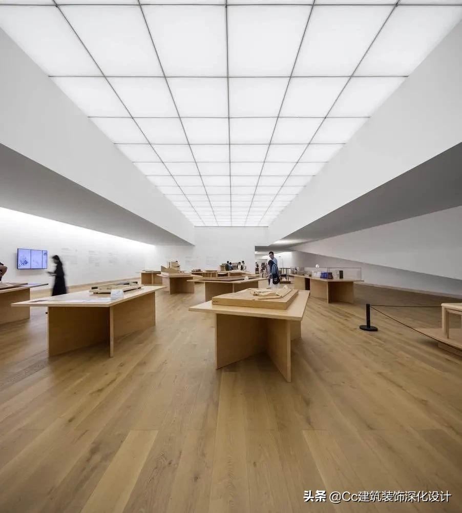 会议室光幕照明系统软膜天花,天花板灯透明层是什么材料