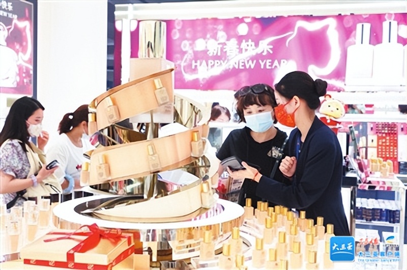 海南离岛免税新增两种提货方式实施首月运行平稳