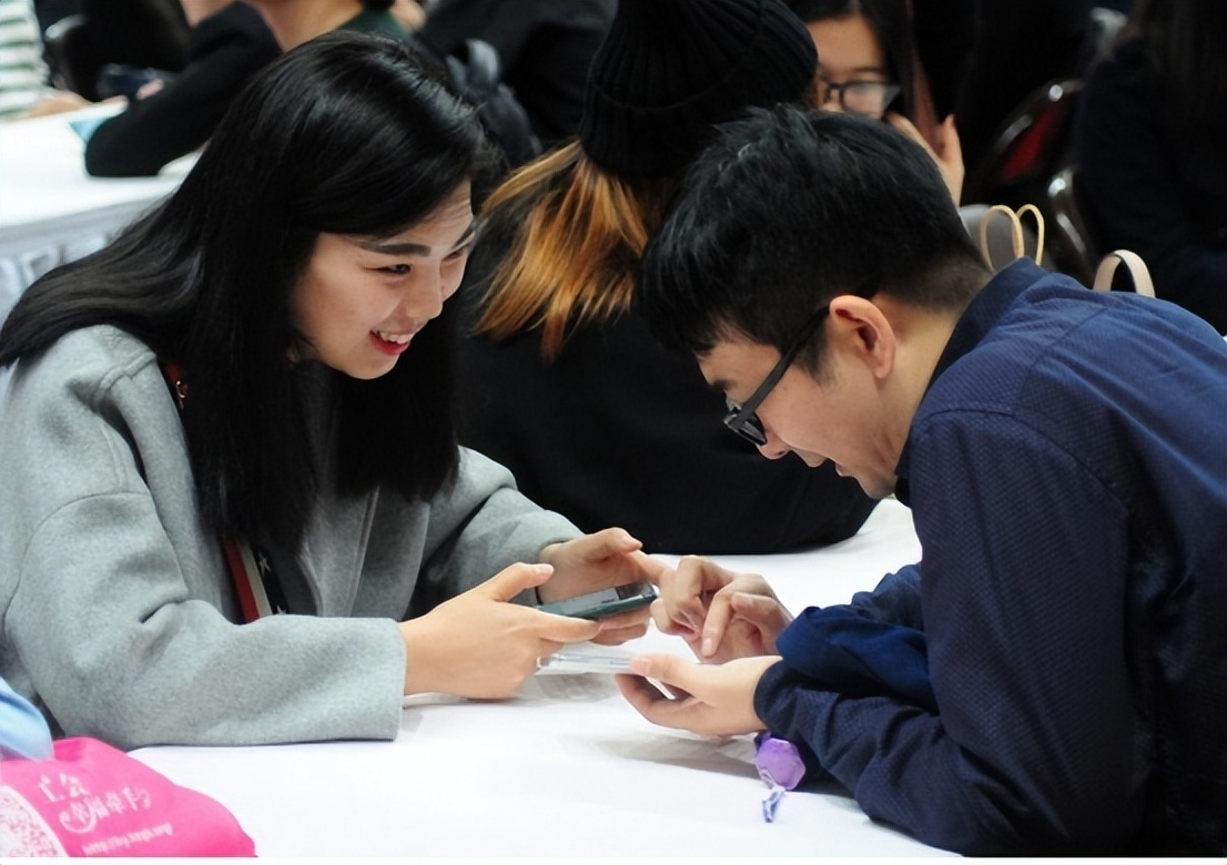 黑龙江孕妇诱骗16岁女护士，供丈夫玩乐后，将她杀害并抛尸荒野