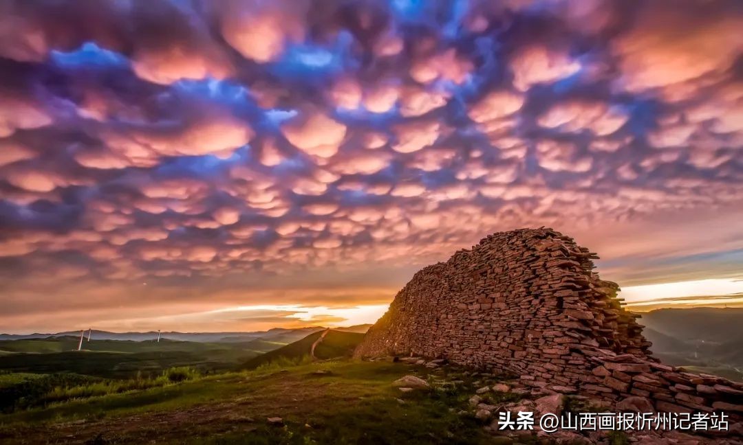 从未见过的绝美景点,长城摄影师