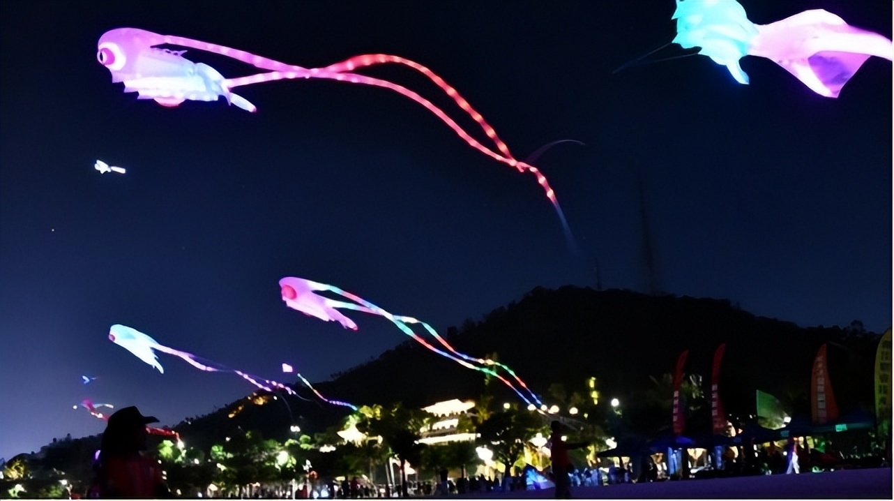 浙江嘉兴不明坠落飞行物,浙江不明飞行物最新情况