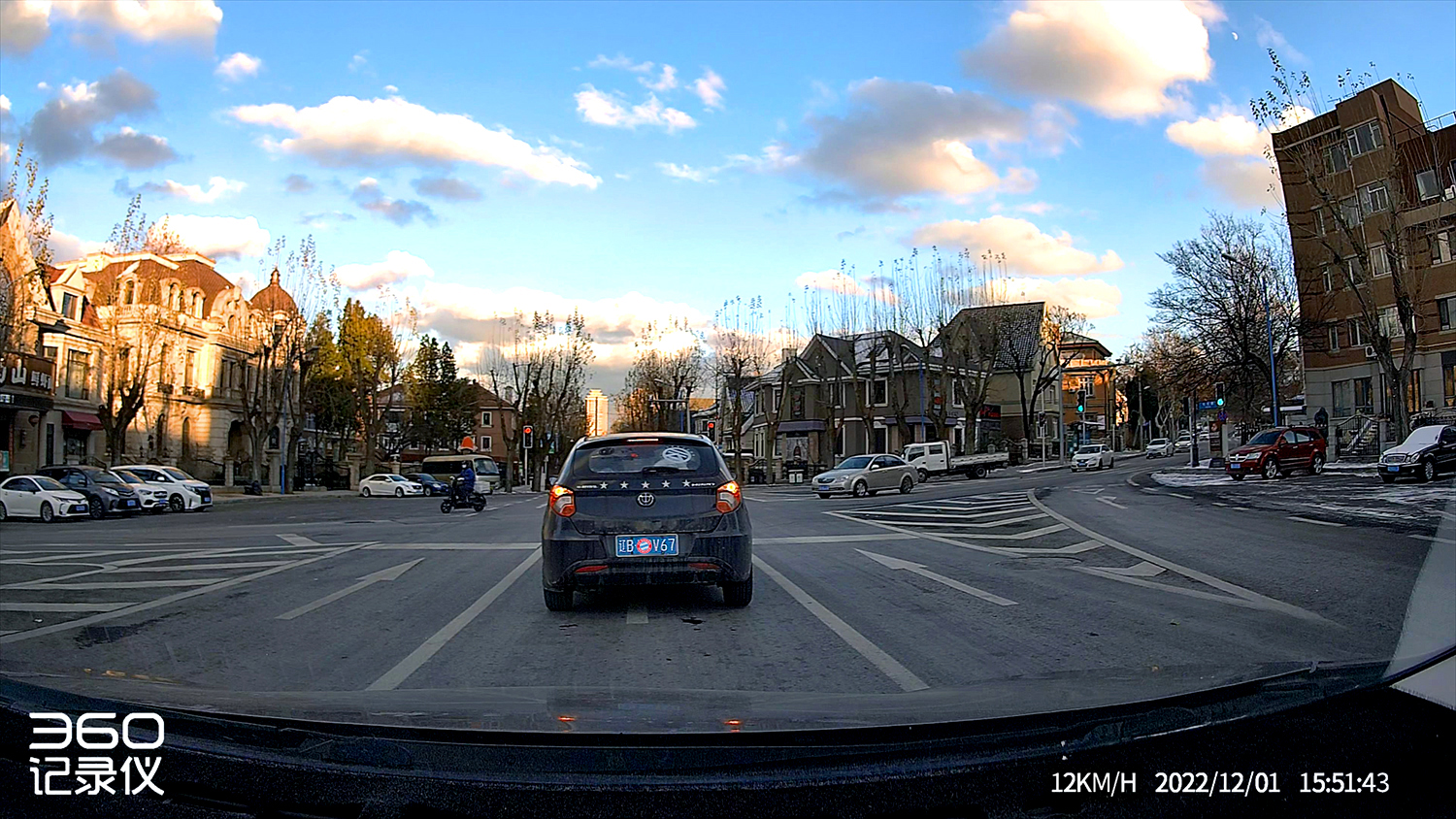 谁推荐下行车记录仪,真正的4k行车记录仪有哪些