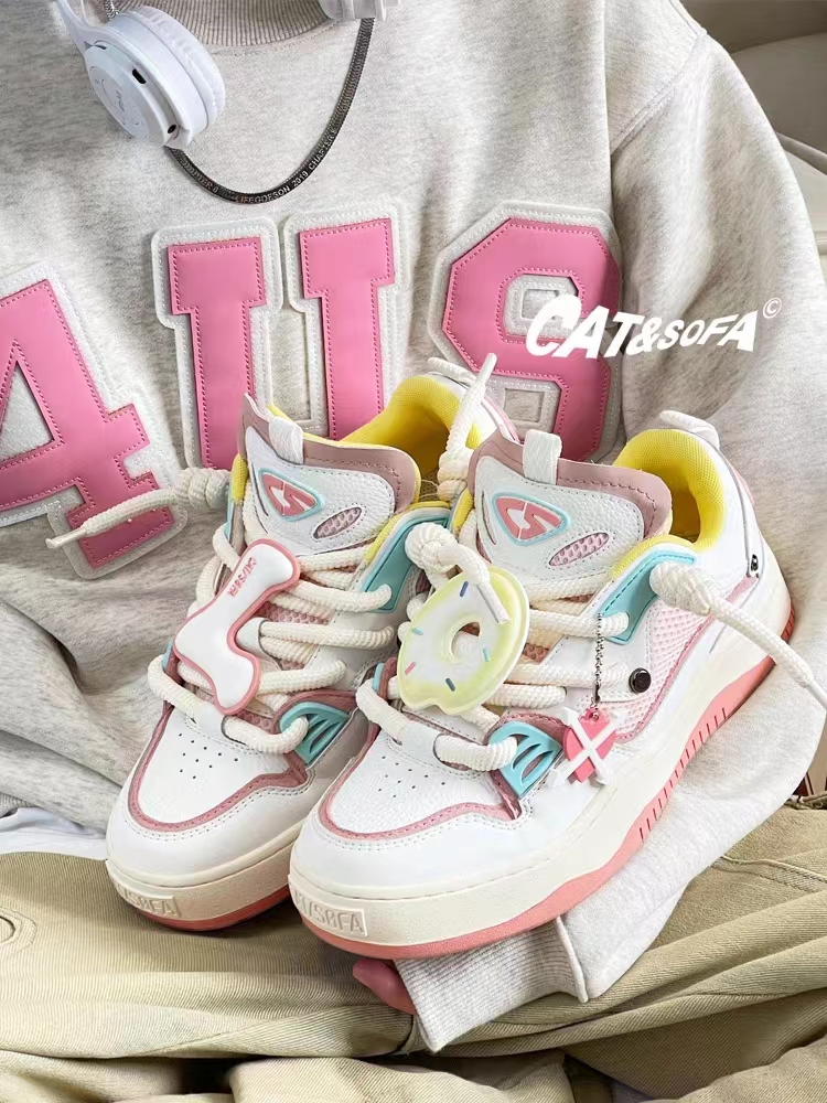 春秋增高鞋子不累脚百搭款黑白,好穿又增高的小白鞋