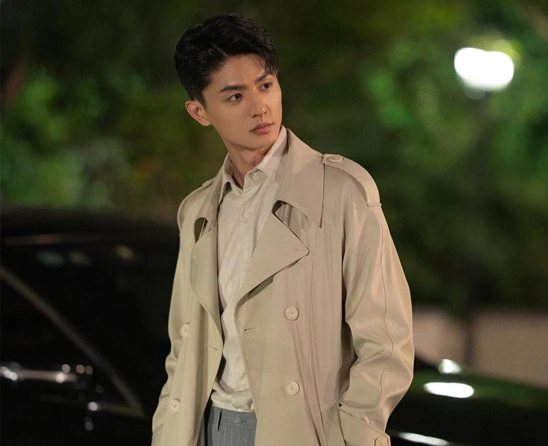 刘畅当模特的图片,刘畅模特主演的电视片段