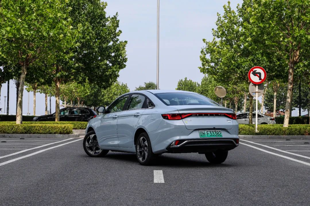 帝豪l雷神hip纯电实测,帝豪l雷神hip最低配讲解