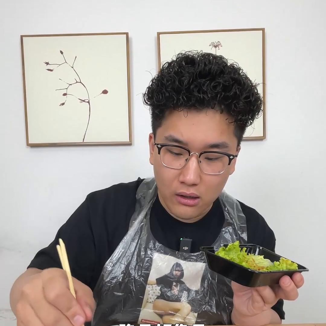 挑战100元饭店盲盒,挑战100块钱吃外卖盲盒