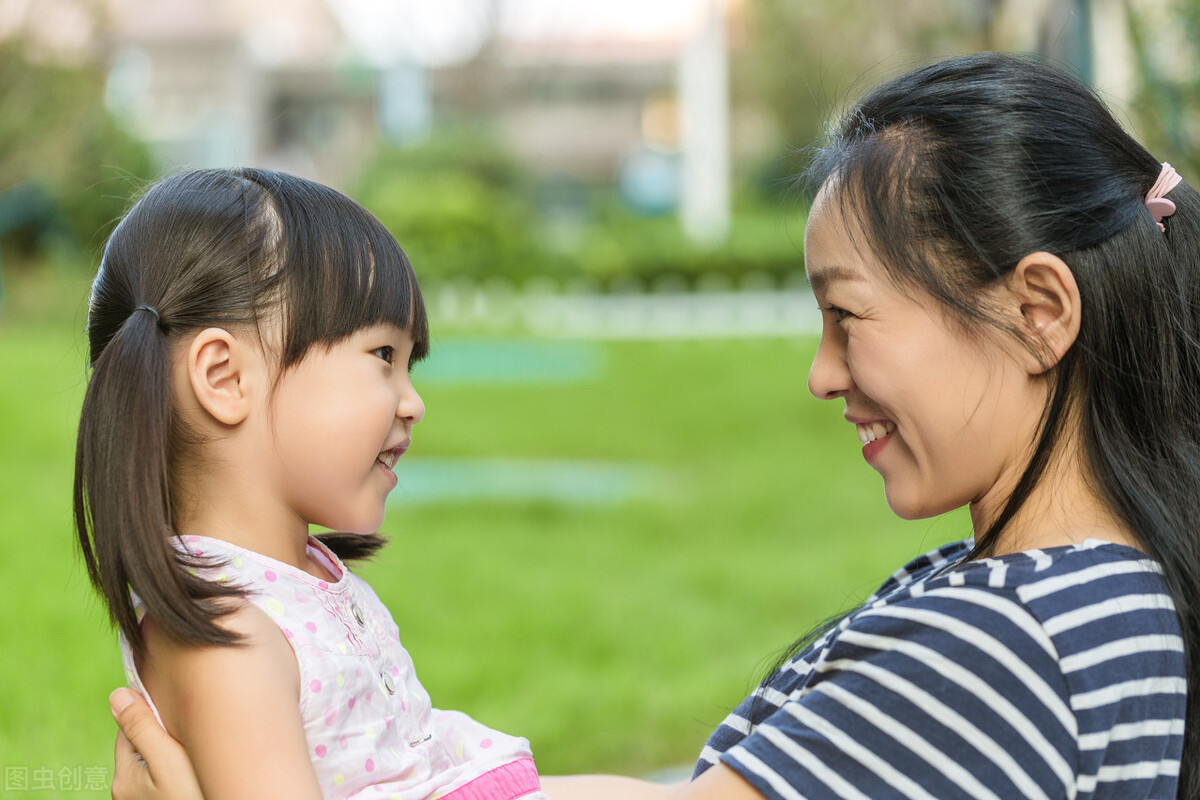 当女儿有了男朋友,当发现女儿有恋爱的想法怎么教育
