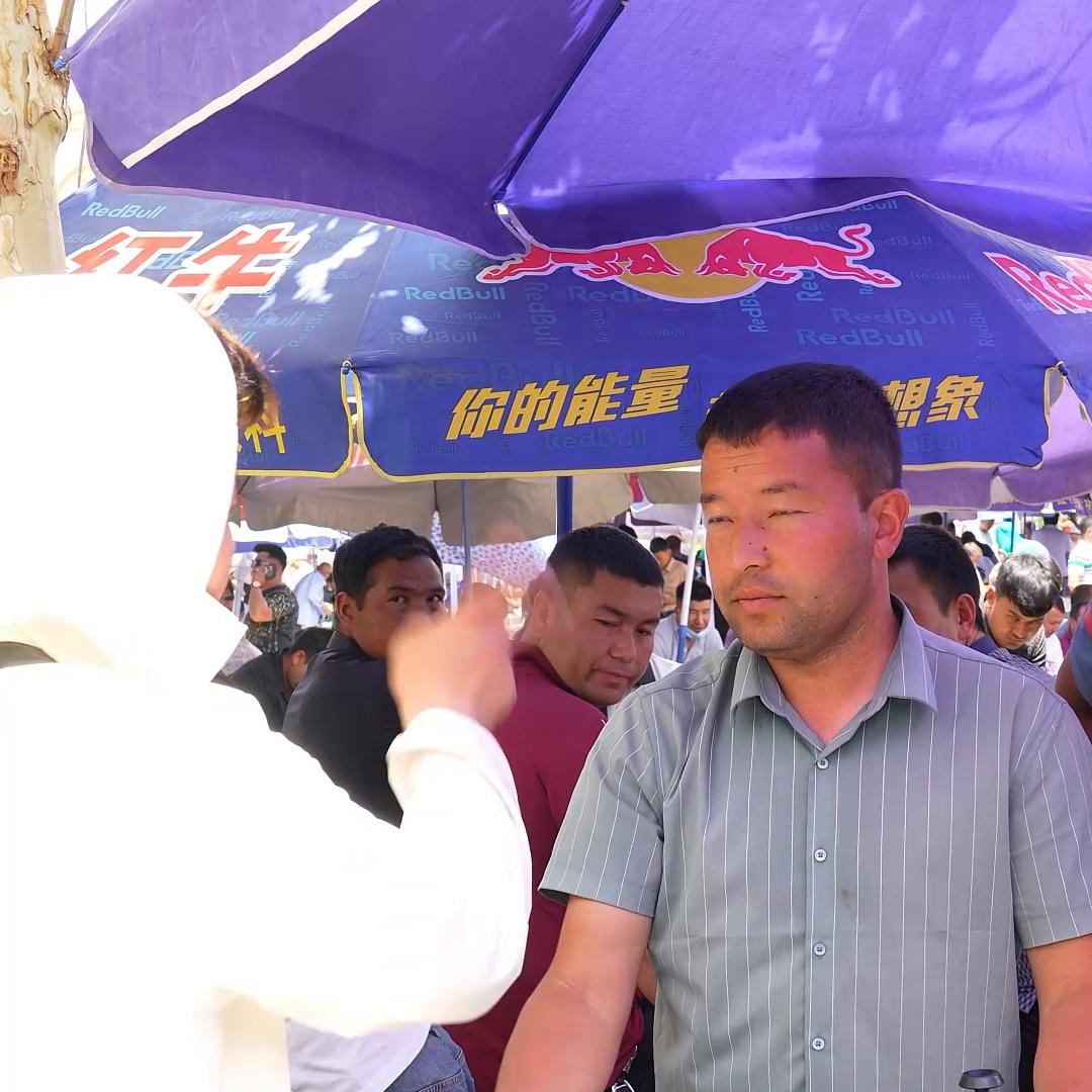 今天在市场阿达西实在太倔了,大家看看这个金包怎么样@D...