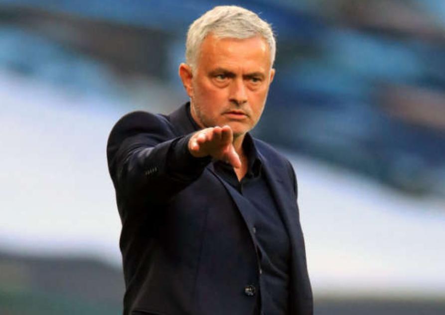 穆里尼奥抓内鬼是真的吗,穆里尼奥四大内鬼