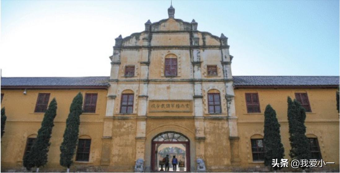 云南古建筑名单大全,云南古滇墓葬群