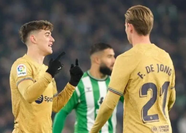 巴萨扳回一城,巴萨绝杀逆转巴黎