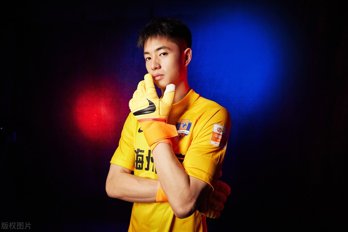 梅州客家足球俱乐部写真,梅州客家队海报