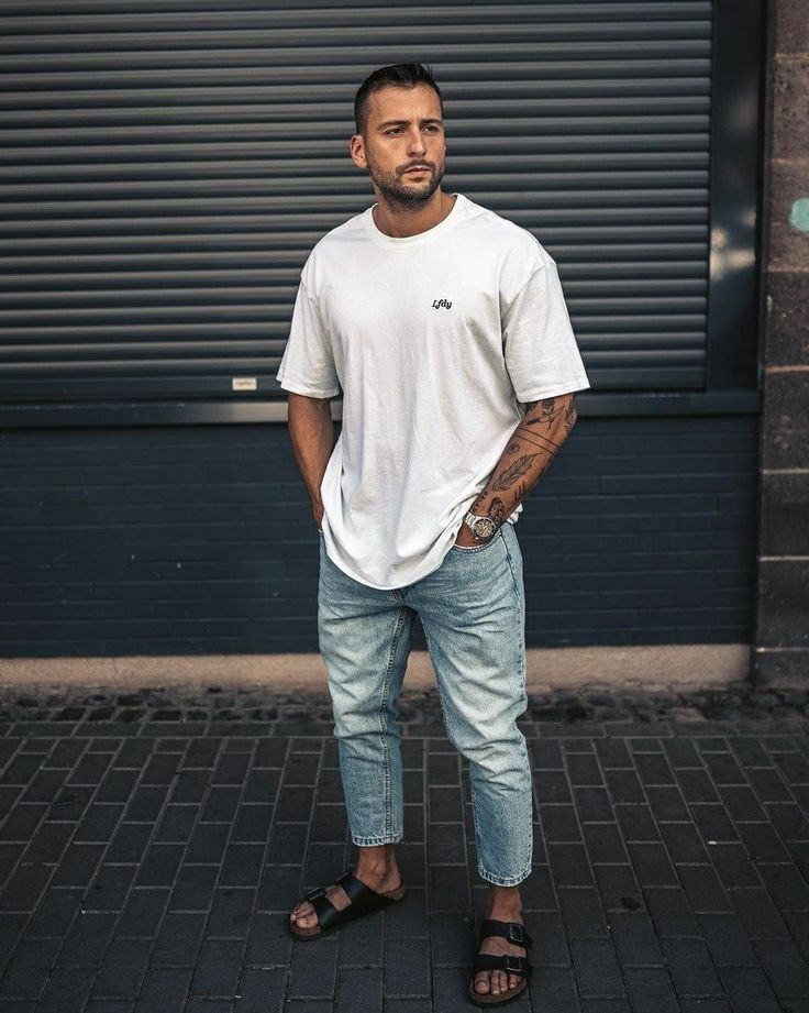 短袖白t叠穿搭配,白t内搭黑色短袖怎么穿