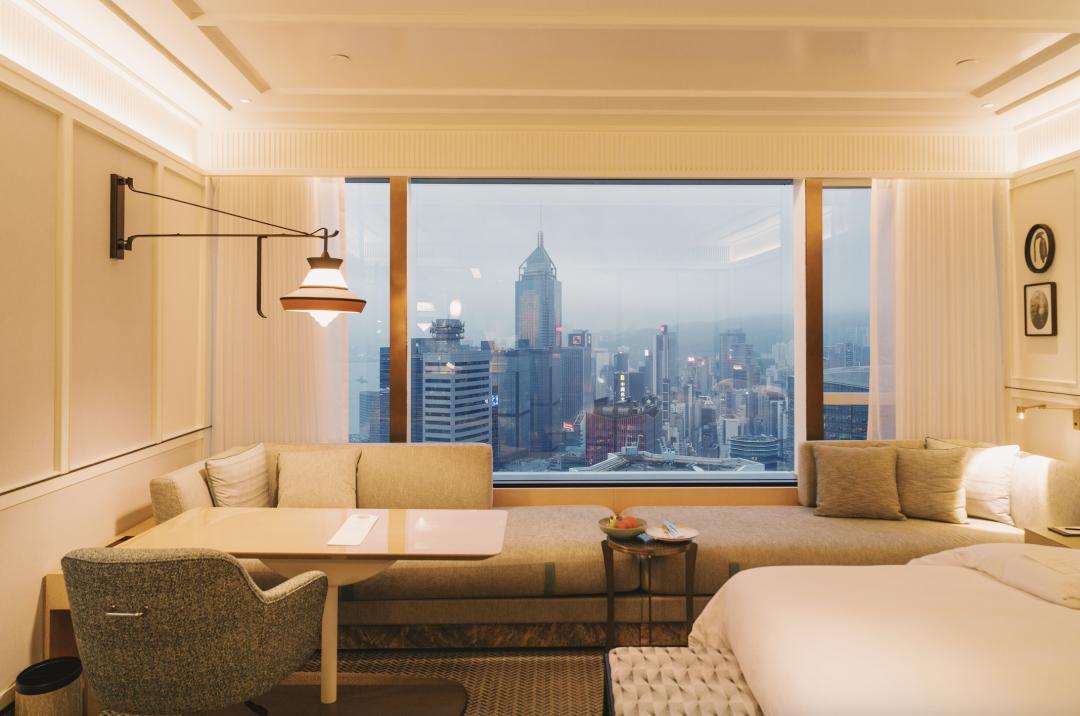 很老派、很雍容、很科技、很新潮，老钱风的“新酒店”