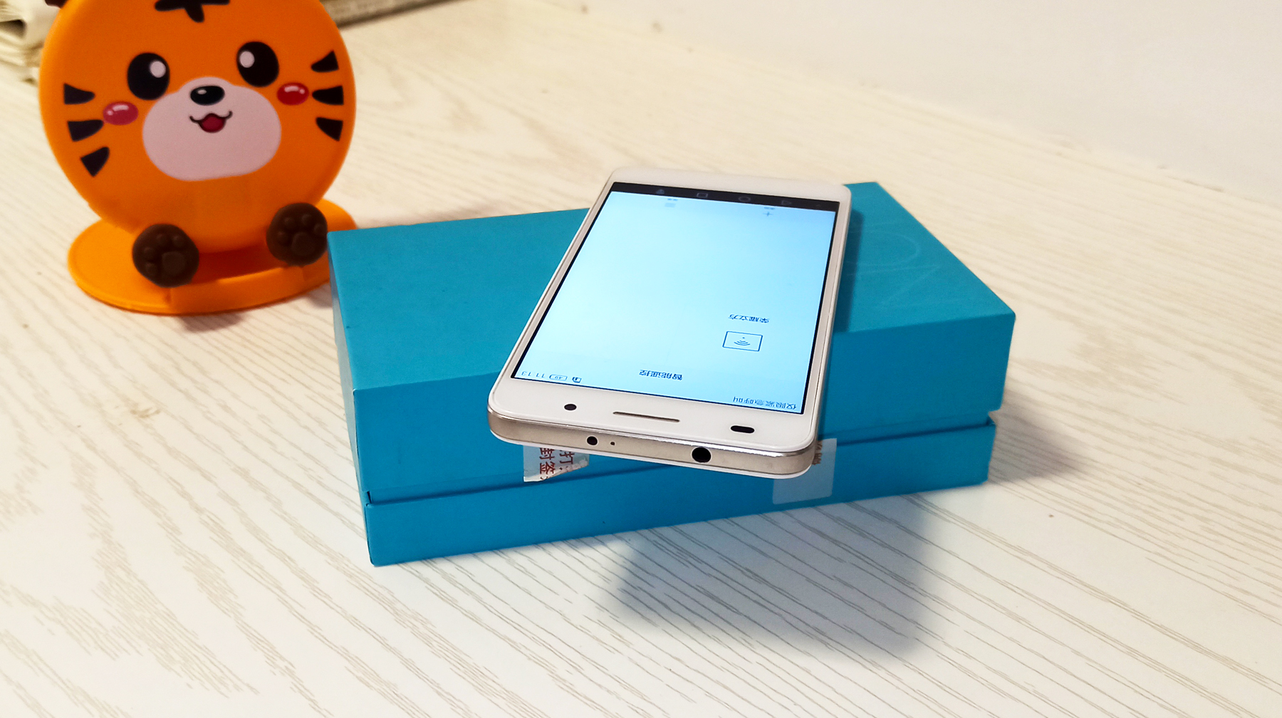 荣耀6经典老款,老人荣耀二手机推荐