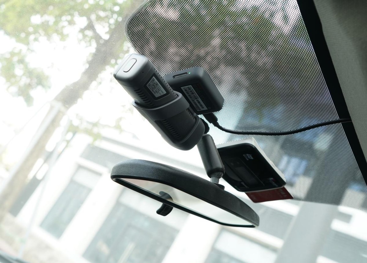 70迈m500行车记录仪辅助驾驶,360行车记录仪300k升级版和70m500