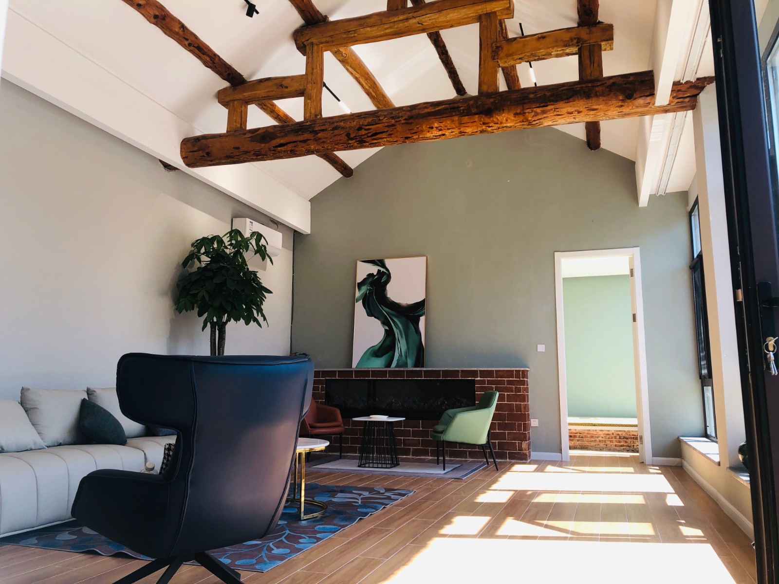 北京老张为抱孙子豪掷160万到密云租院子，山清水秀对孩子好