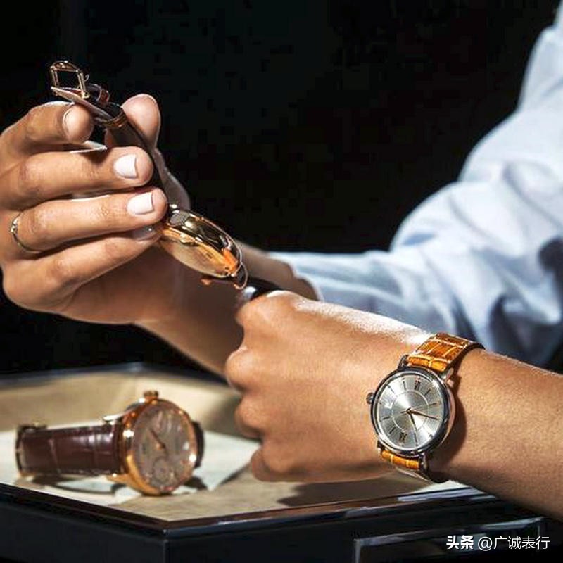 全新二手表为什么会便宜那么多,买新表和二手表差别