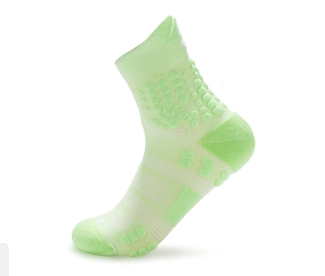 爱上跑步的萌新们，来解锁属于你们的装备清单吧