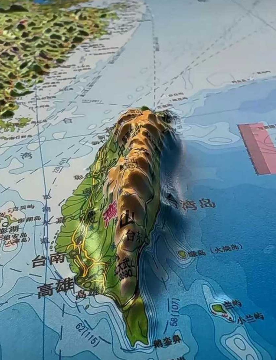 俄乌军事冲突中反坦克导弹作用,俄乌战争火箭炮作战作用