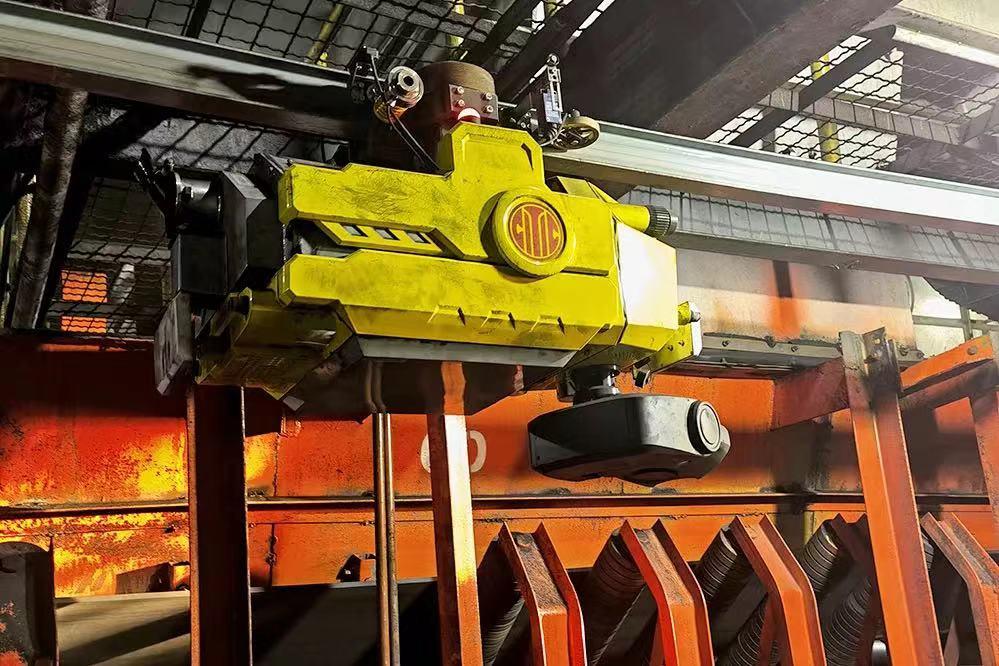 参观智能化矿山,探秘智能化工厂