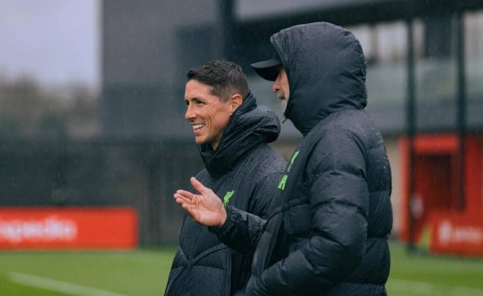 重回利物浦？曝托雷斯辞职离队，马竞挽留失败，无缘接班克洛普