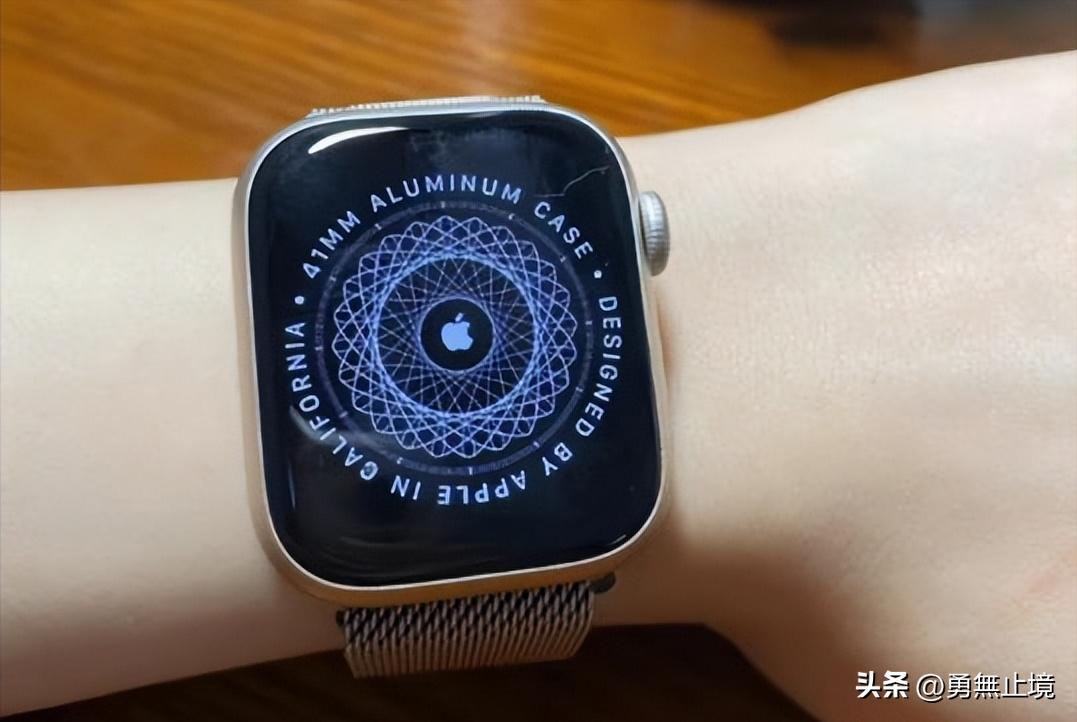 哪款智能手表可以对标华为手表,智能手表华为和苹果哪个手表好