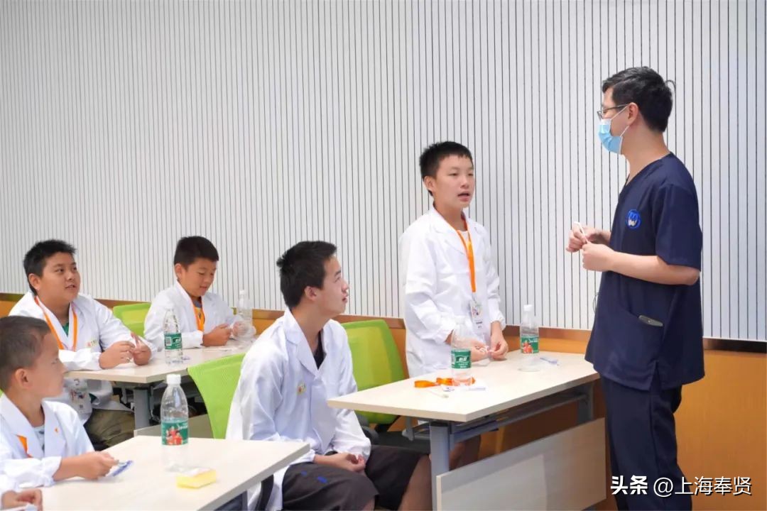 解锁职业新体验,解锁童年新体验