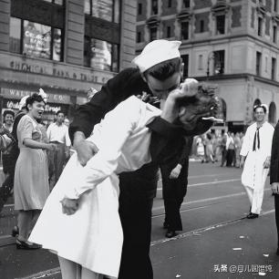 老照片还原日军暴行图片,侵华日军老相片曝光