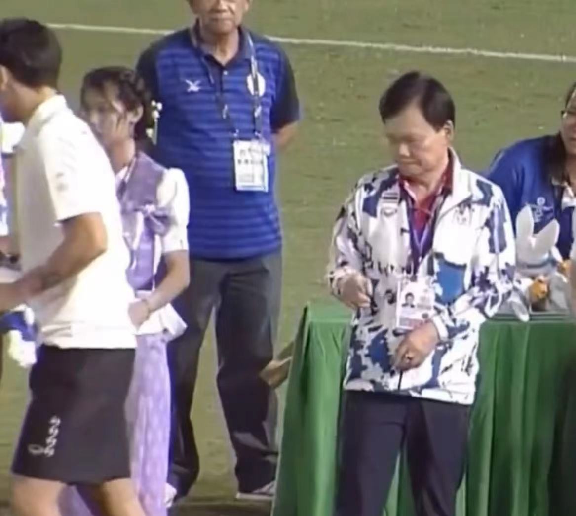 柬埔寨东道主对泰国队输给印尼队后的态度感到失望！