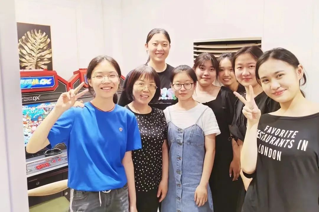 教师节纸短情长走天涯表白恩师,教师节向最喜爱的老师表白