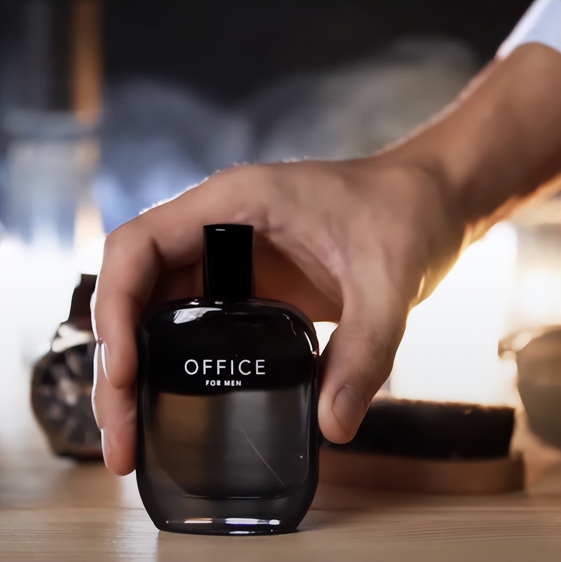 FragranceOne发展之路—从YouTube出发到八位数规模的香水公司